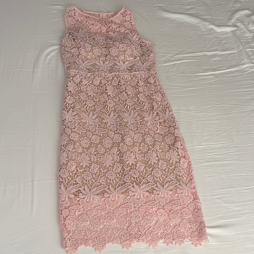 Elegant Pink Lace Midi Dress